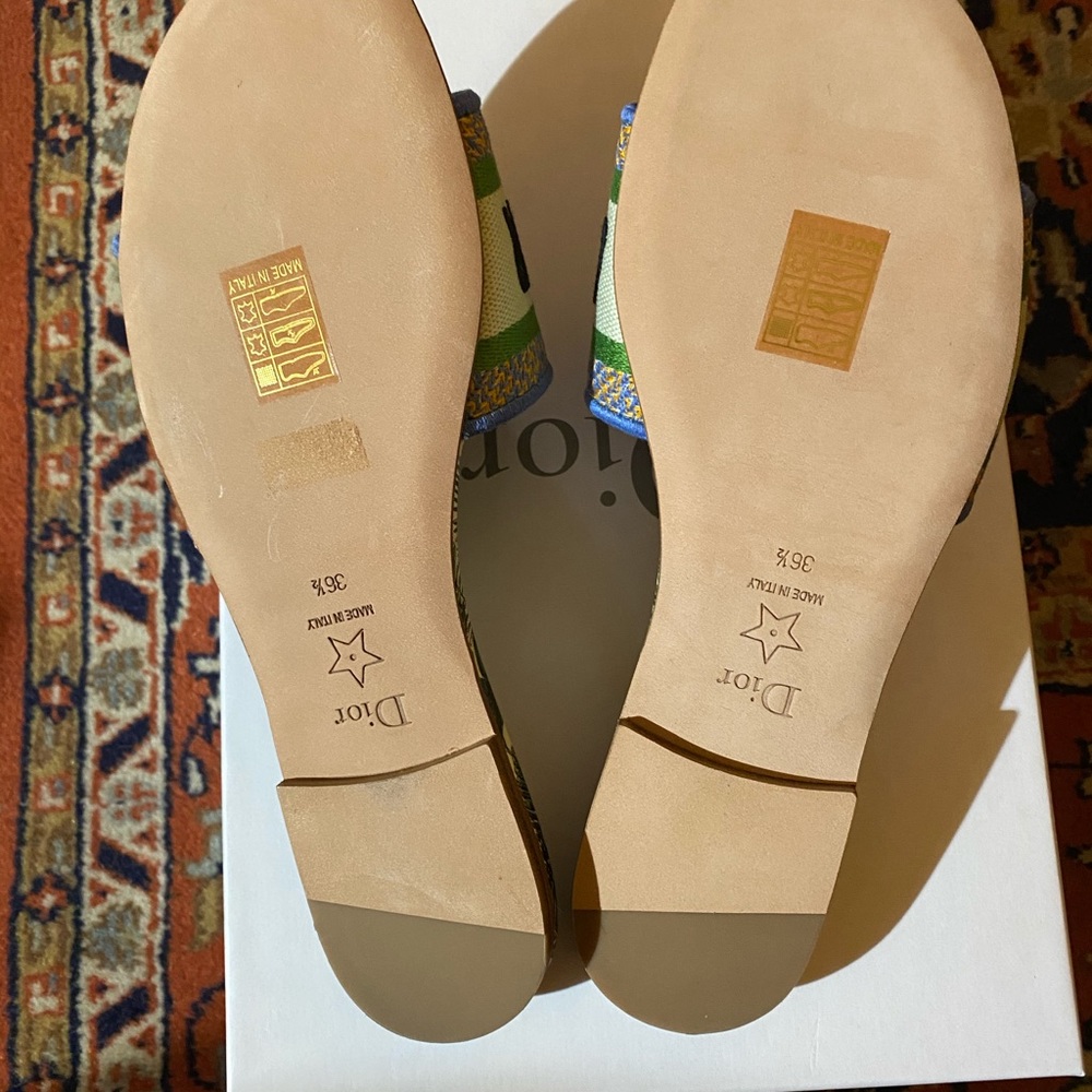 🛑SOLD🛑Authentic New Dior DWay Tropicalia Slide - Picture 5 of 6